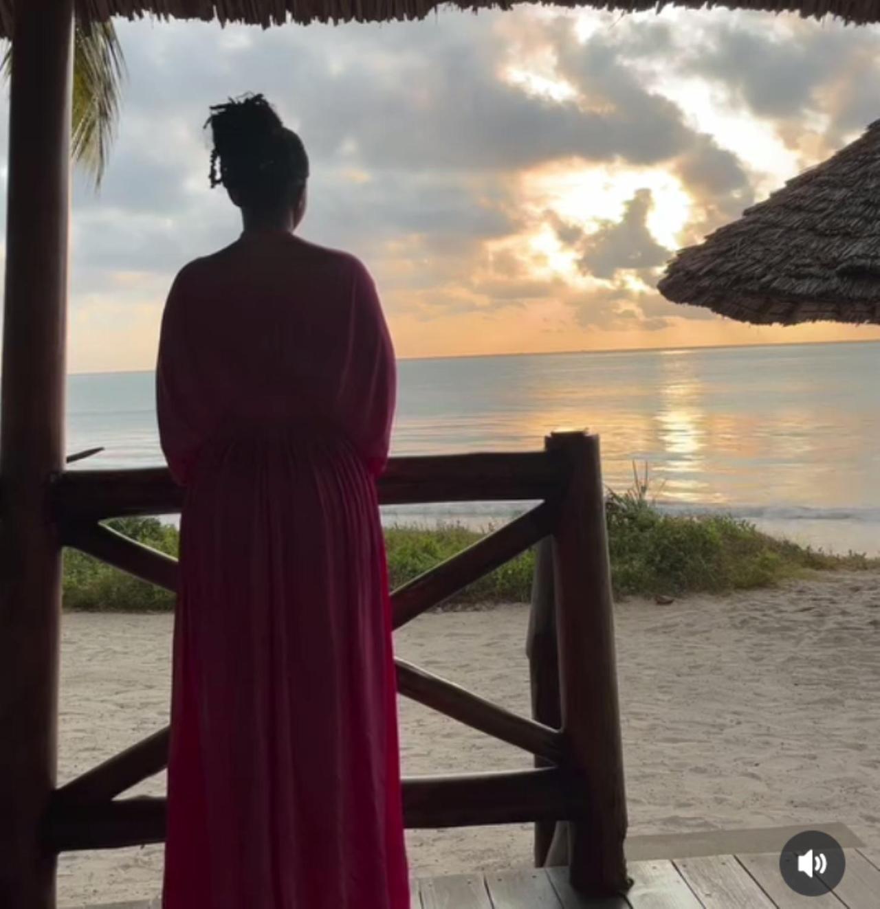 Barry'S Beach Resort Mkwaja Luaran gambar
